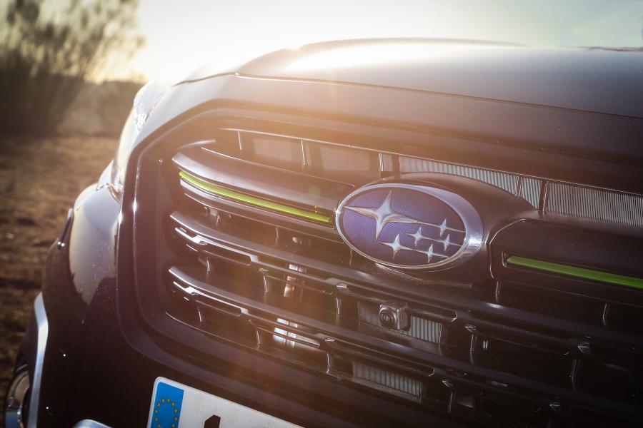 Логотип Subaru Outback Eco Bi-Fuel Black Edition 2019 года  (фото 4 из 15)